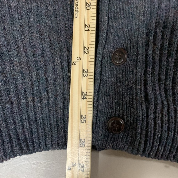 Crew Women’s Shetland 100% Wool Cardigan Size L Gray - Picture 4 of 6
